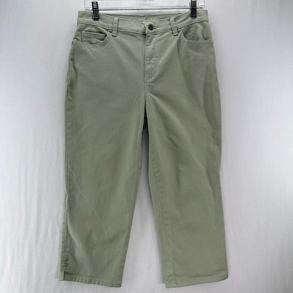 Gloria Vanderbilt Amanda Capri Pants Womens 6 High-Rise Stretch Button Hem Green